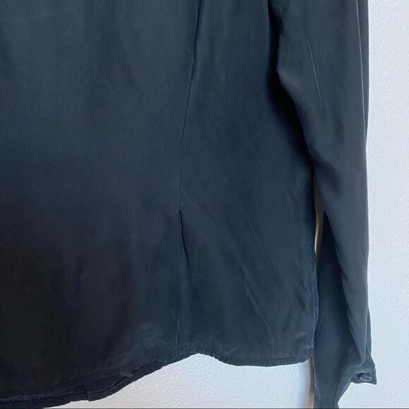 Geoffrey Beene Sport 100% Silk Button Back Blouse Size 10 - Picture 5 of 10